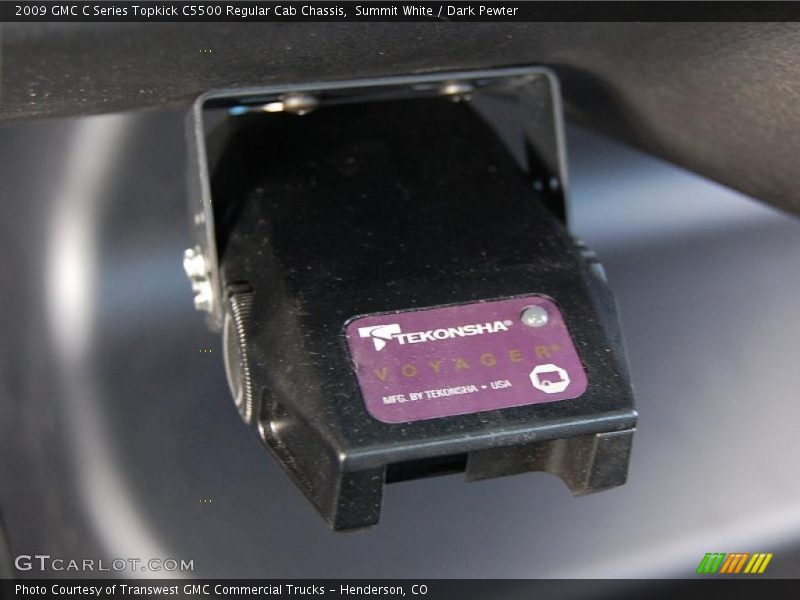 Summit White / Dark Pewter 2009 GMC C Series Topkick C5500 Regular Cab Chassis