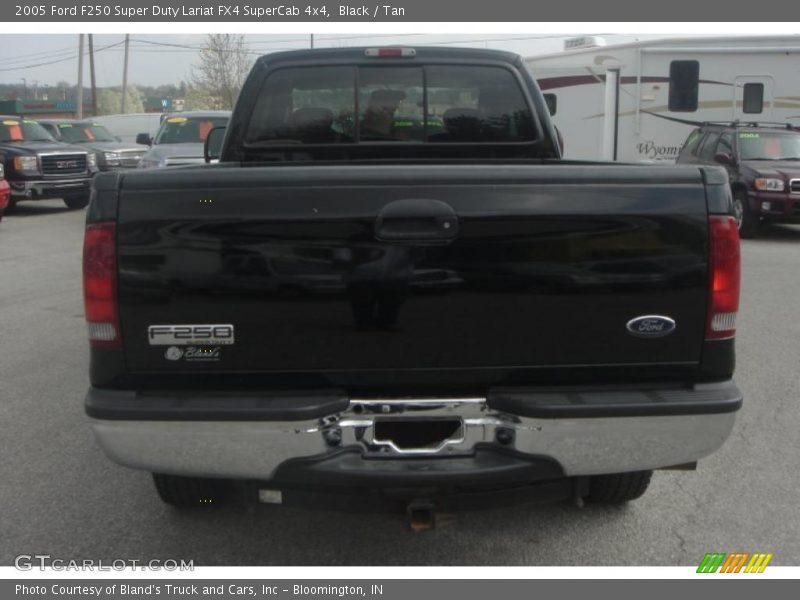 Black / Tan 2005 Ford F250 Super Duty Lariat FX4 SuperCab 4x4
