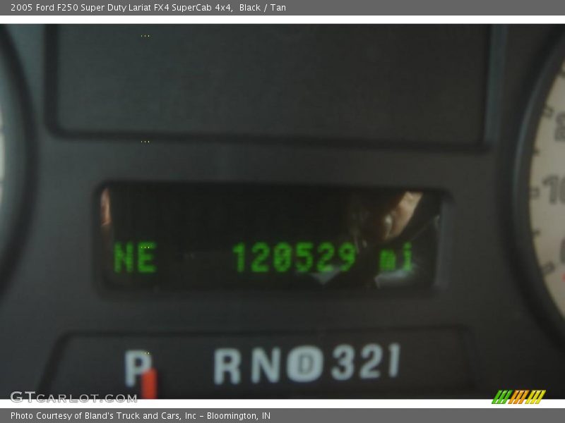 Black / Tan 2005 Ford F250 Super Duty Lariat FX4 SuperCab 4x4