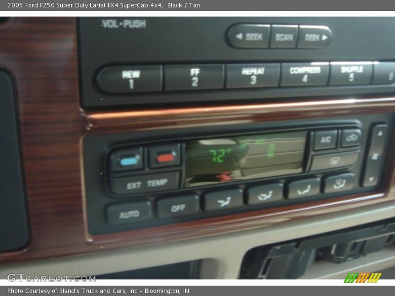 Black / Tan 2005 Ford F250 Super Duty Lariat FX4 SuperCab 4x4