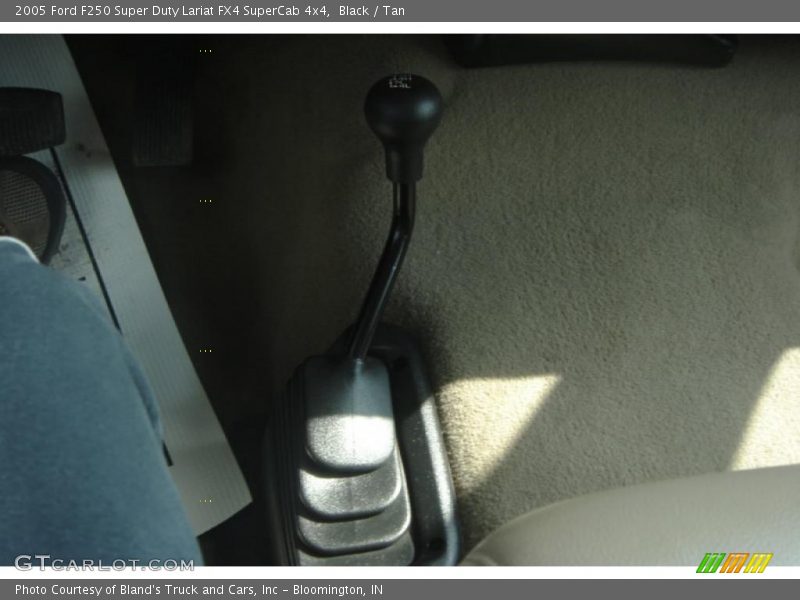 Black / Tan 2005 Ford F250 Super Duty Lariat FX4 SuperCab 4x4