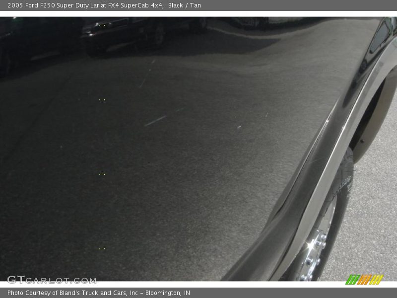 Black / Tan 2005 Ford F250 Super Duty Lariat FX4 SuperCab 4x4