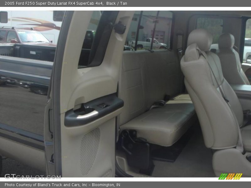 Black / Tan 2005 Ford F250 Super Duty Lariat FX4 SuperCab 4x4