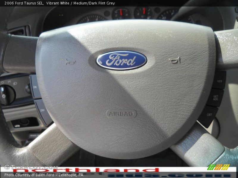 Vibrant White / Medium/Dark Flint Grey 2006 Ford Taurus SEL