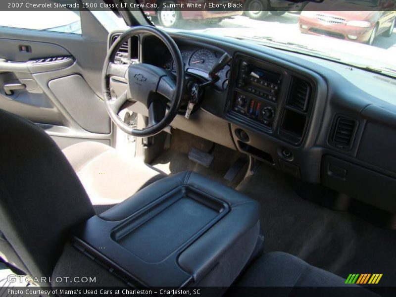 Summit White / Ebony Black 2007 Chevrolet Silverado 1500 Classic LT Crew Cab