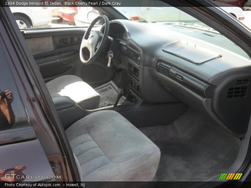 Black Cherry Pearl / Dark Gray 1994 Dodge Intrepid ES Sedan