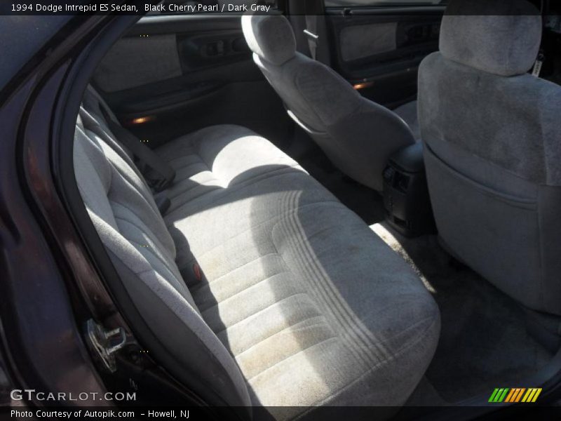 Black Cherry Pearl / Dark Gray 1994 Dodge Intrepid ES Sedan