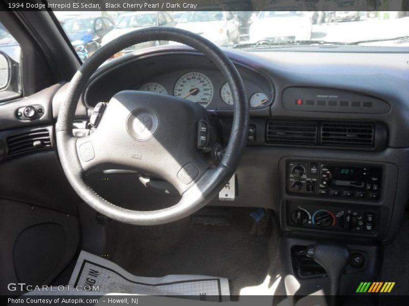 Black Cherry Pearl / Dark Gray 1994 Dodge Intrepid ES Sedan