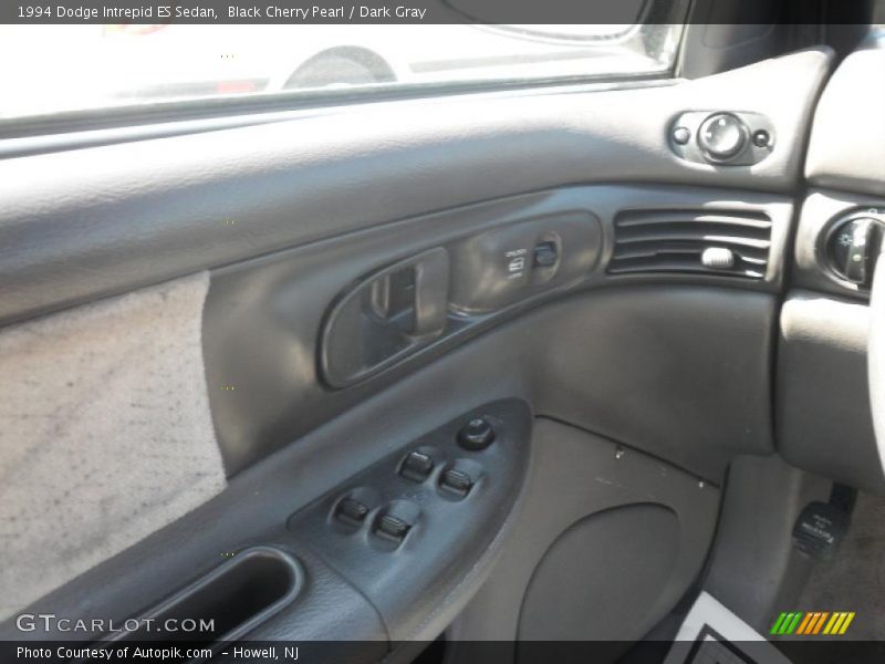 Black Cherry Pearl / Dark Gray 1994 Dodge Intrepid ES Sedan