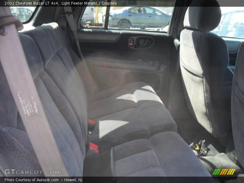 Light Pewter Metallic / Graphite 2001 Chevrolet Blazer LT 4x4