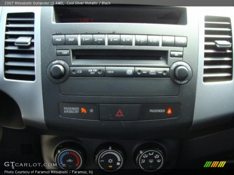 Cool Silver Metallic / Black 2007 Mitsubishi Outlander LS 4WD