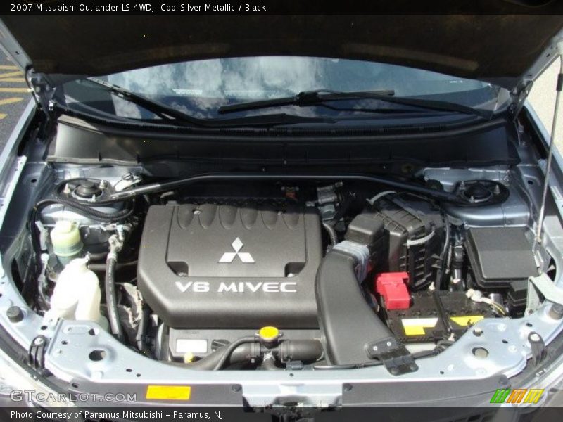 Cool Silver Metallic / Black 2007 Mitsubishi Outlander LS 4WD