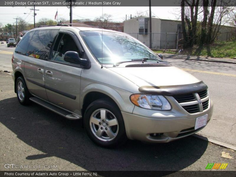 Linen Gold Metallic / Medium Slate Gray 2005 Dodge Caravan SXT