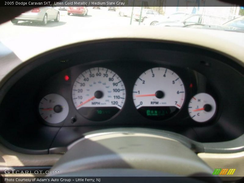 Linen Gold Metallic / Medium Slate Gray 2005 Dodge Caravan SXT