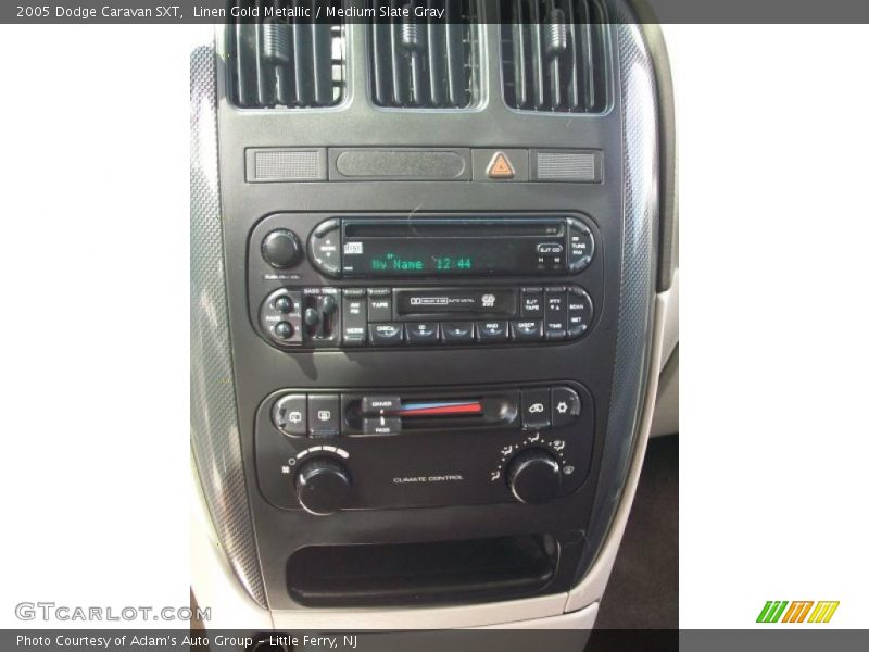 Linen Gold Metallic / Medium Slate Gray 2005 Dodge Caravan SXT