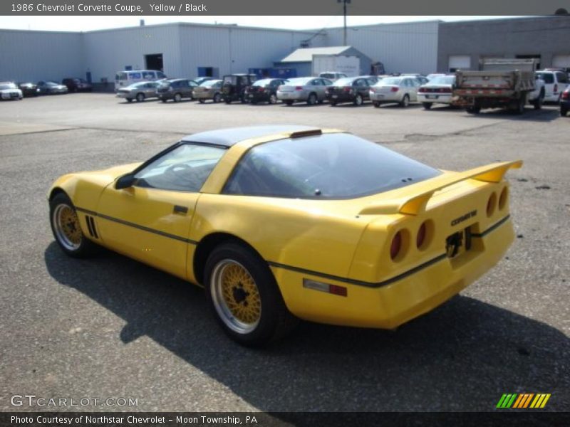 Yellow / Black 1986 Chevrolet Corvette Coupe