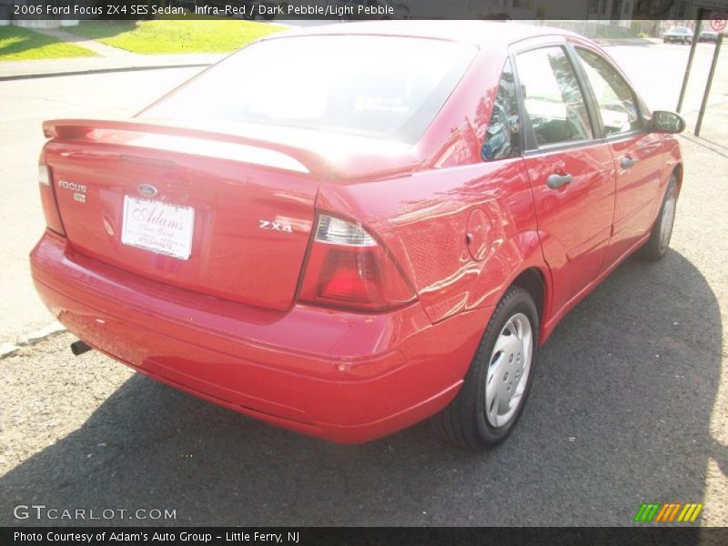 Infra-Red / Dark Pebble/Light Pebble 2006 Ford Focus ZX4 SES Sedan