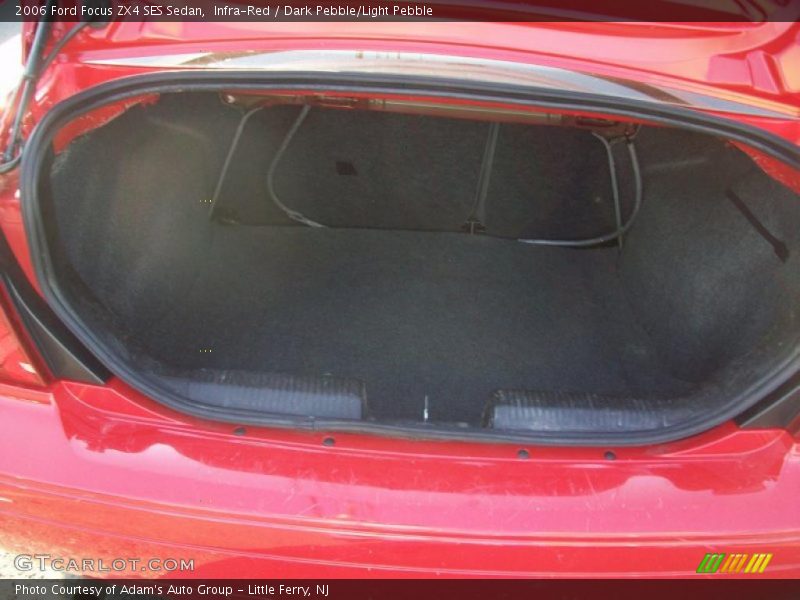 Infra-Red / Dark Pebble/Light Pebble 2006 Ford Focus ZX4 SES Sedan
