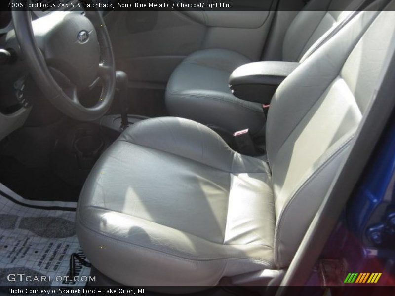 Sonic Blue Metallic / Charcoal/Light Flint 2006 Ford Focus ZX5 SES Hatchback