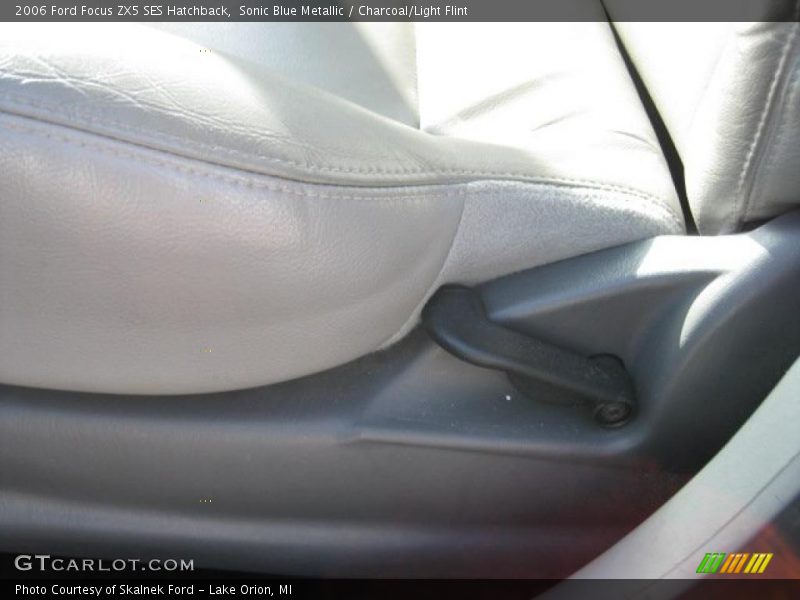Sonic Blue Metallic / Charcoal/Light Flint 2006 Ford Focus ZX5 SES Hatchback