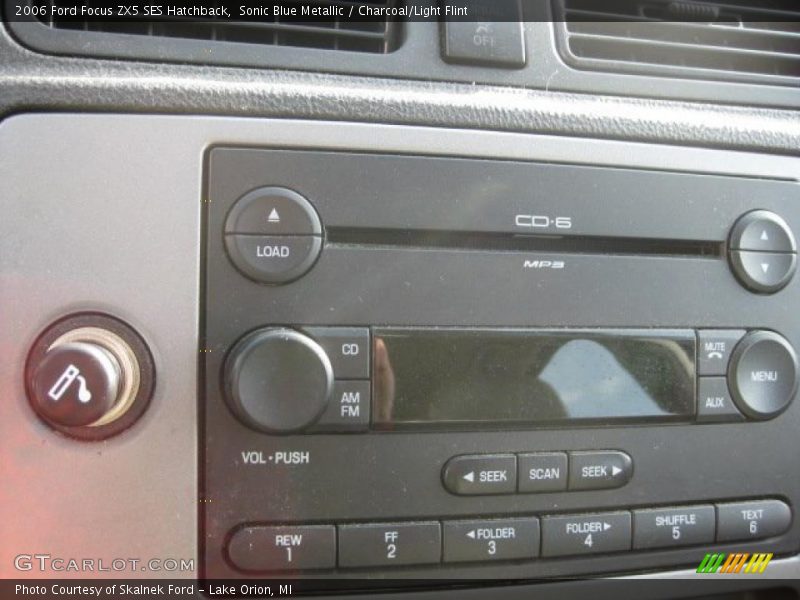 Sonic Blue Metallic / Charcoal/Light Flint 2006 Ford Focus ZX5 SES Hatchback