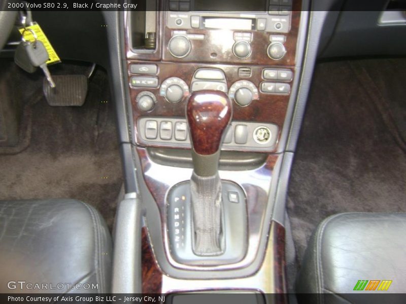 Black / Graphite Gray 2000 Volvo S80 2.9