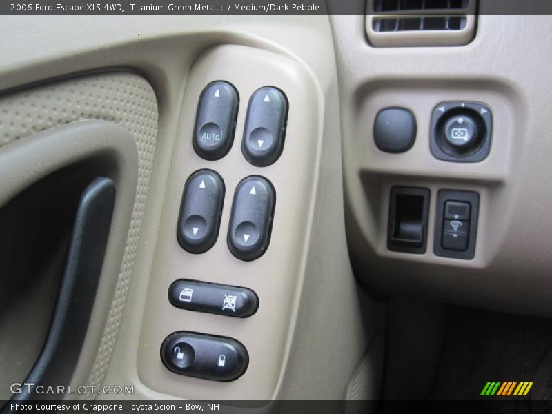 Titanium Green Metallic / Medium/Dark Pebble 2006 Ford Escape XLS 4WD