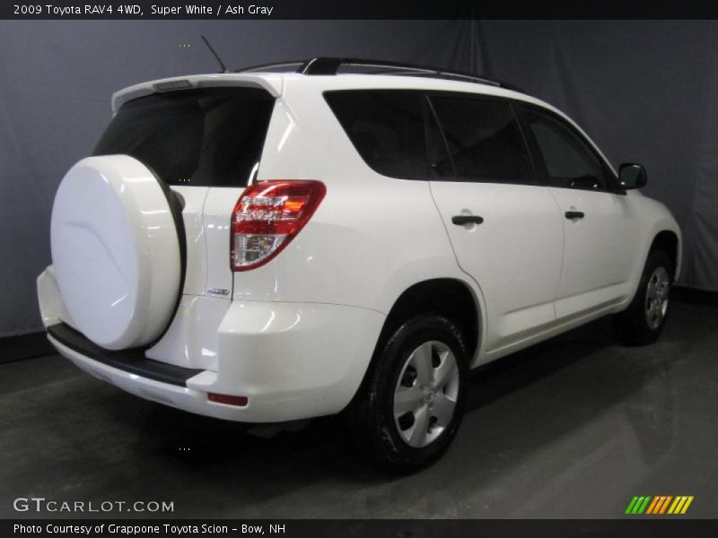 Super White / Ash Gray 2009 Toyota RAV4 4WD