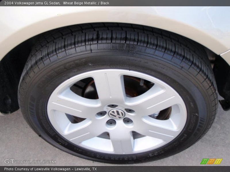 Wheat Beige Metallic / Black 2004 Volkswagen Jetta GL Sedan