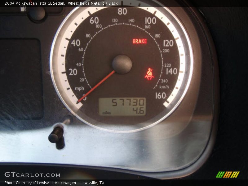 Wheat Beige Metallic / Black 2004 Volkswagen Jetta GL Sedan