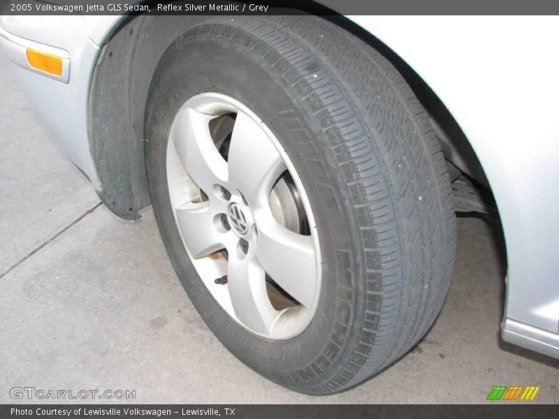 Reflex Silver Metallic / Grey 2005 Volkswagen Jetta GLS Sedan