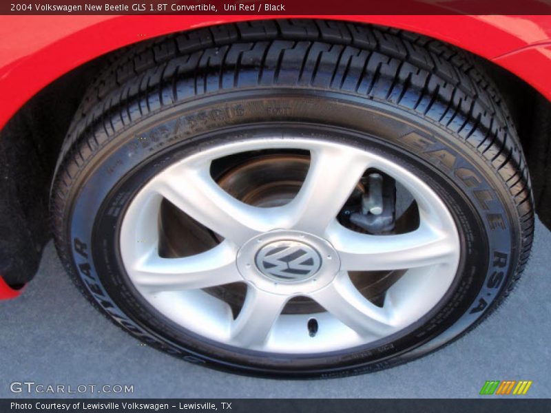 Uni Red / Black 2004 Volkswagen New Beetle GLS 1.8T Convertible