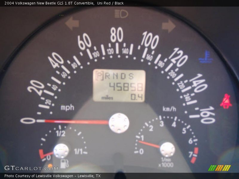 Uni Red / Black 2004 Volkswagen New Beetle GLS 1.8T Convertible