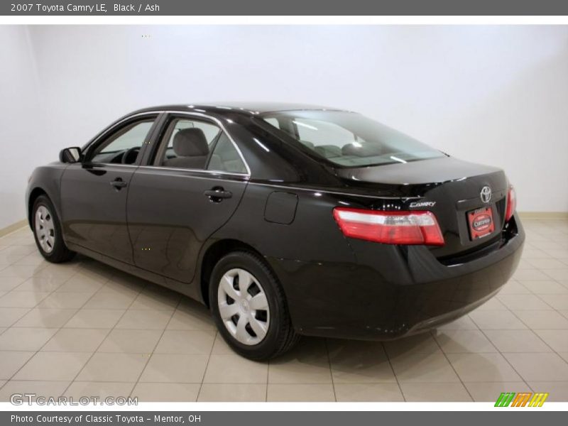 Black / Ash 2007 Toyota Camry LE