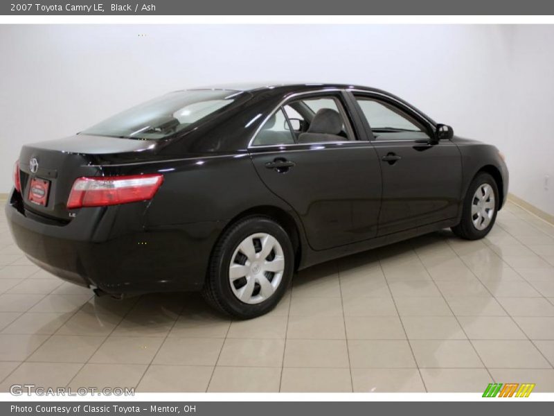 Black / Ash 2007 Toyota Camry LE