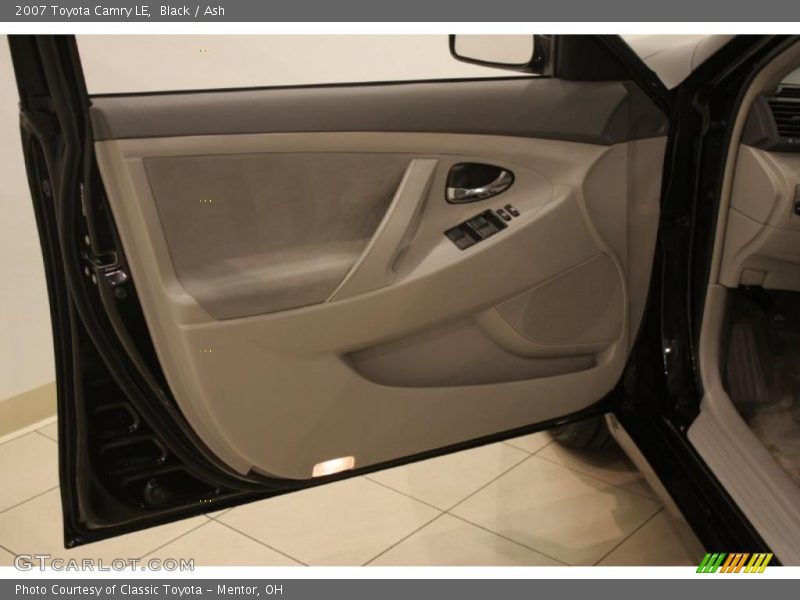 Black / Ash 2007 Toyota Camry LE