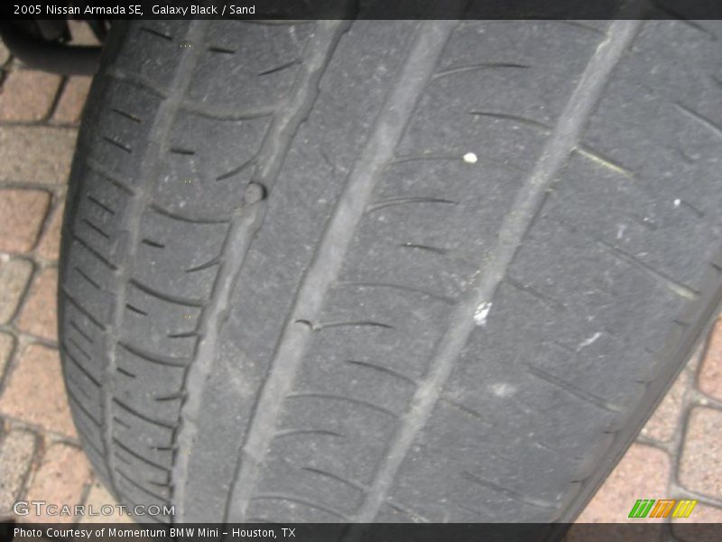 Galaxy Black / Sand 2005 Nissan Armada SE