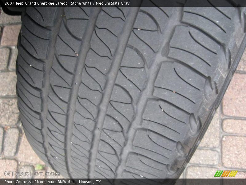 Stone White / Medium Slate Gray 2007 Jeep Grand Cherokee Laredo