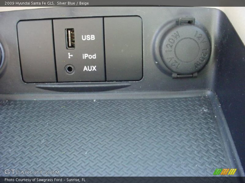 Silver Blue / Beige 2009 Hyundai Santa Fe GLS