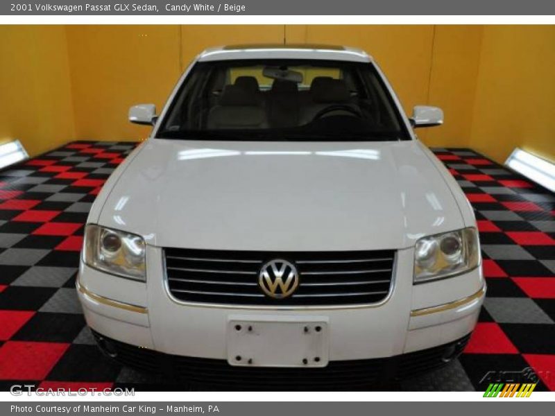 Candy White / Beige 2001 Volkswagen Passat GLX Sedan