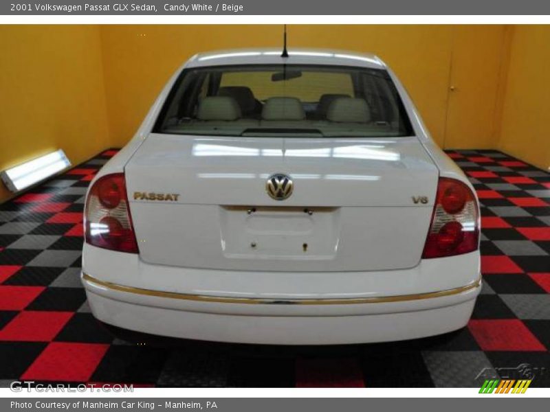 Candy White / Beige 2001 Volkswagen Passat GLX Sedan