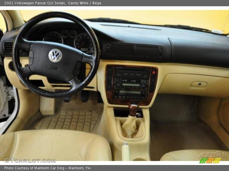 Candy White / Beige 2001 Volkswagen Passat GLX Sedan