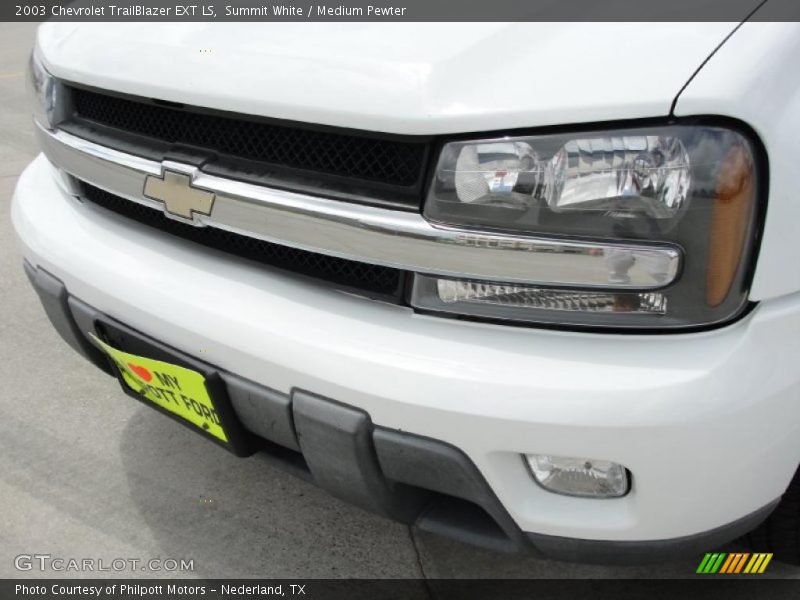 Summit White / Medium Pewter 2003 Chevrolet TrailBlazer EXT LS