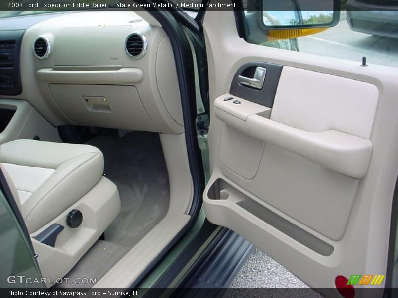 Estate Green Metallic / Medium Parchment 2003 Ford Expedition Eddie Bauer