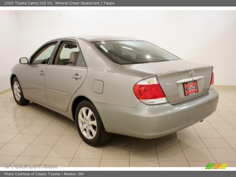 Mineral Green Opalescent / Taupe 2005 Toyota Camry XLE V6