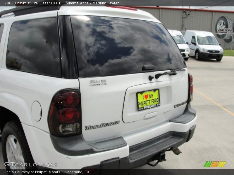 Summit White / Medium Pewter 2003 Chevrolet TrailBlazer EXT LS