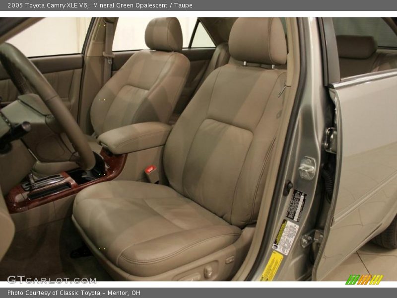 Mineral Green Opalescent / Taupe 2005 Toyota Camry XLE V6