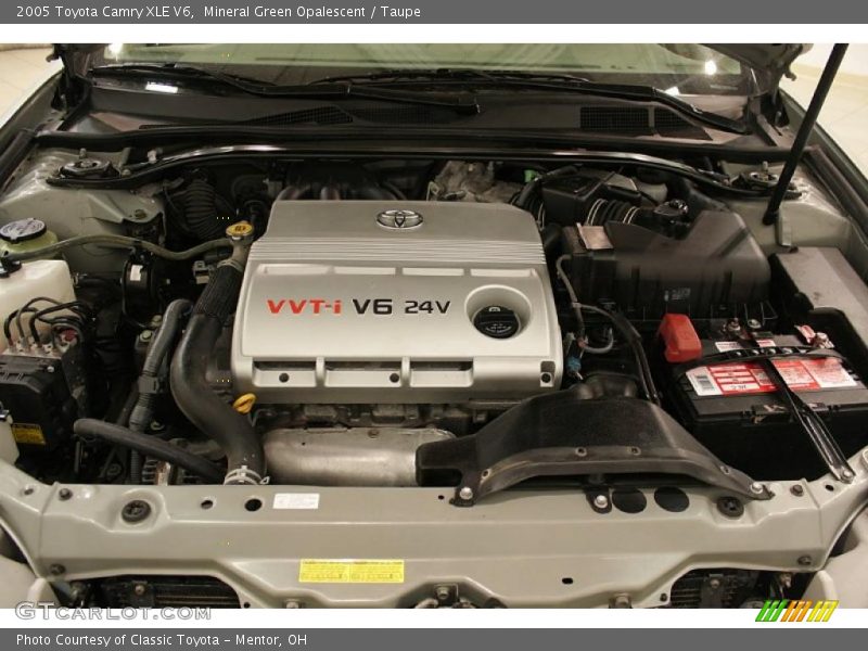 Mineral Green Opalescent / Taupe 2005 Toyota Camry XLE V6