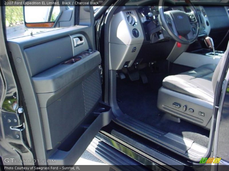 Black / Charcoal Black 2007 Ford Expedition EL Limited