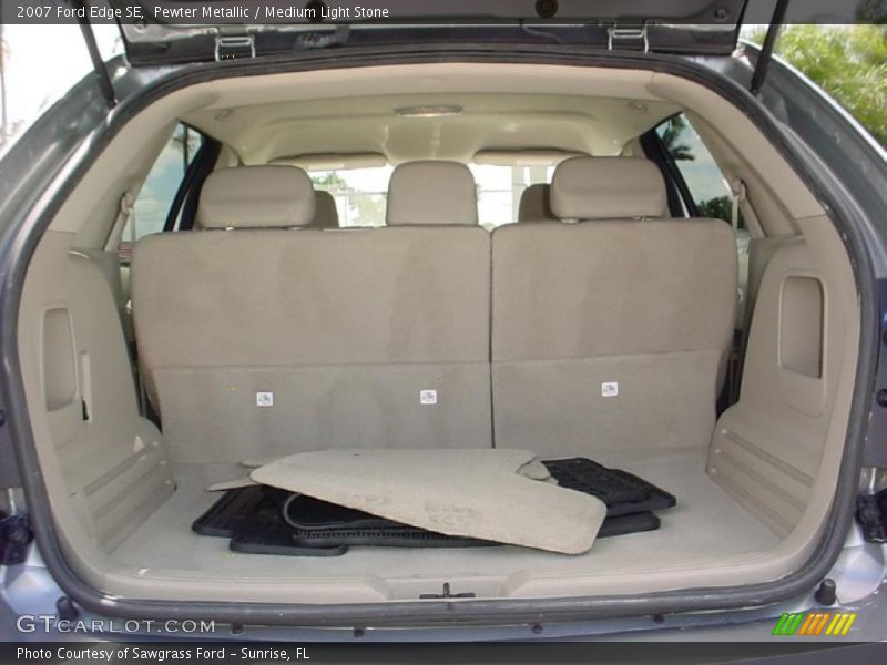 Pewter Metallic / Medium Light Stone 2007 Ford Edge SE